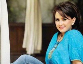 Santhi Serad, Cinta Dalam Secangkir Teh