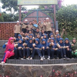 Kunjungan SMP Plus Babusalam